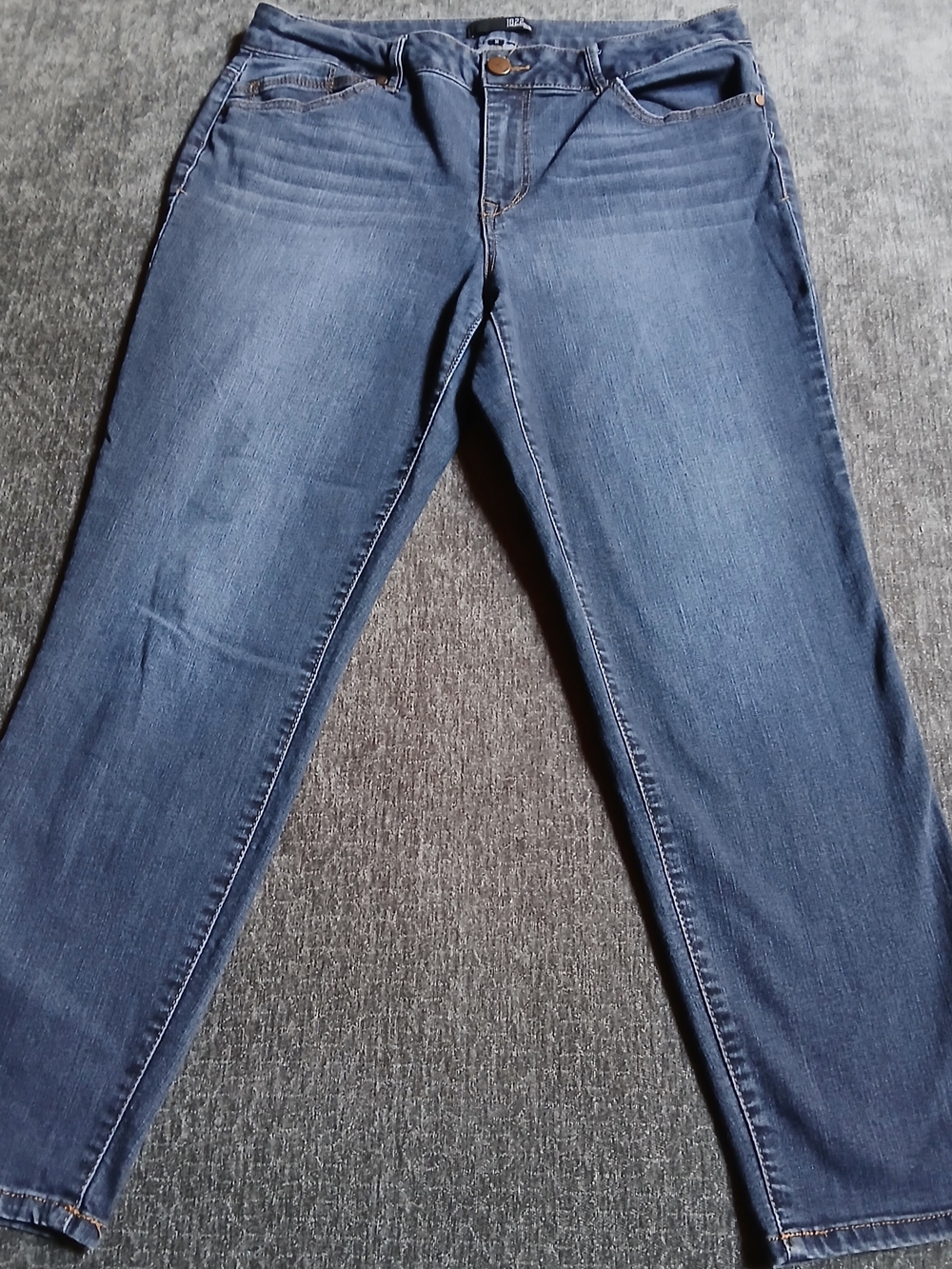 1822 Denim Women's Size 16 Medium Wash Ankle Skinny Stretch Jeans Five Pocket
